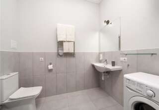 Апартаменты Green Apartments Одесса Апартаменты с балконом-4