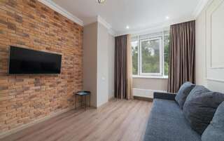 Апартаменты Green Apartments Одесса Апартаменты с видом на сад-4